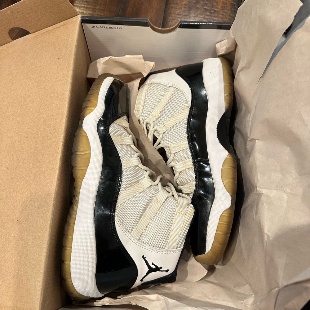 Jordan 11 Concords Big Kids 5.5Y
